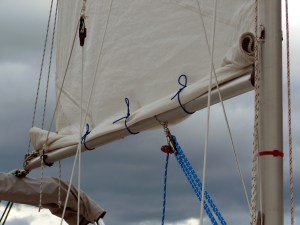 Mainsail reefed with a single line
