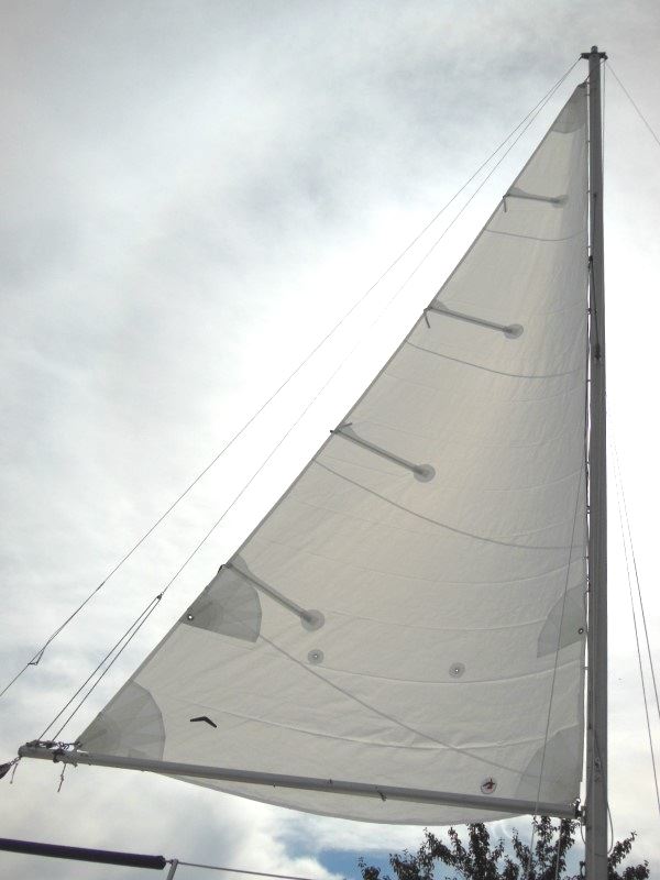 This backlit photo clearly shows the sail's contruction